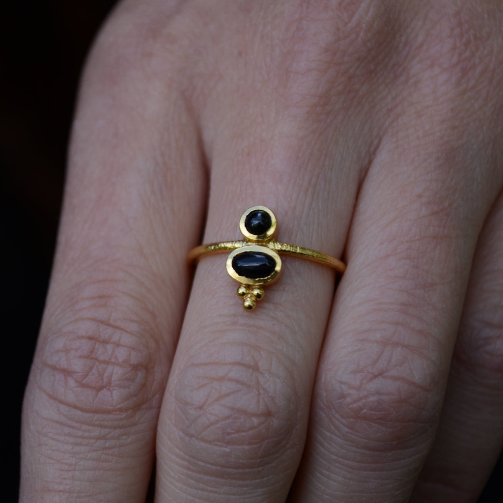 black onyx brass ring noomaad