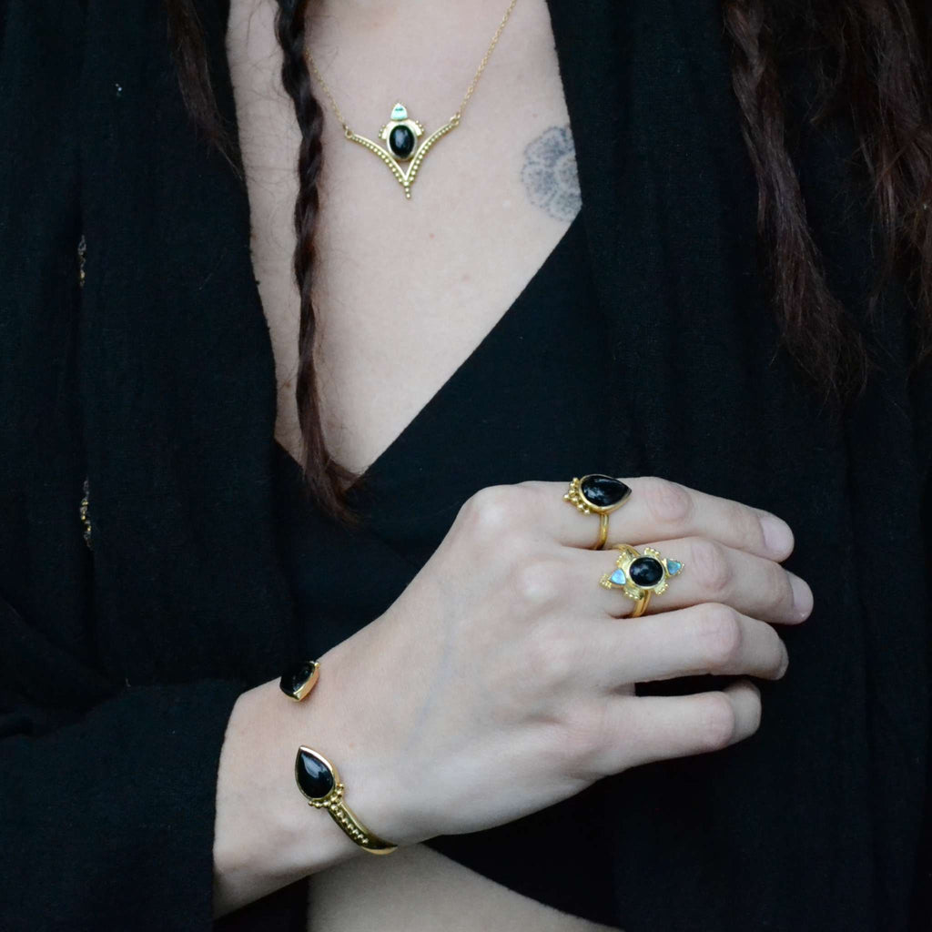brass jewelry black onyx abalone shell rings cuff bracelet necklace