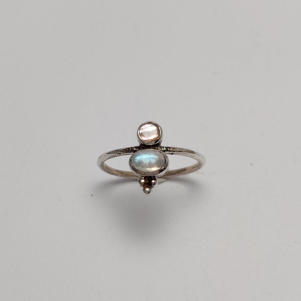 dainty moonstone silver ring noomaad