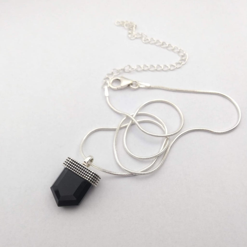 black onyx and sterling silver necklace 