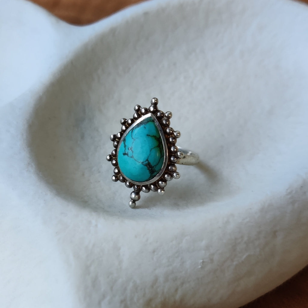 drop-shaped turquoise ring, sterling silver.