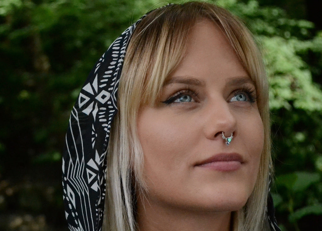 Ritual Gold Septum Jewelry with Amethyst, Black Onyx, Garnet or Smokey Quartz