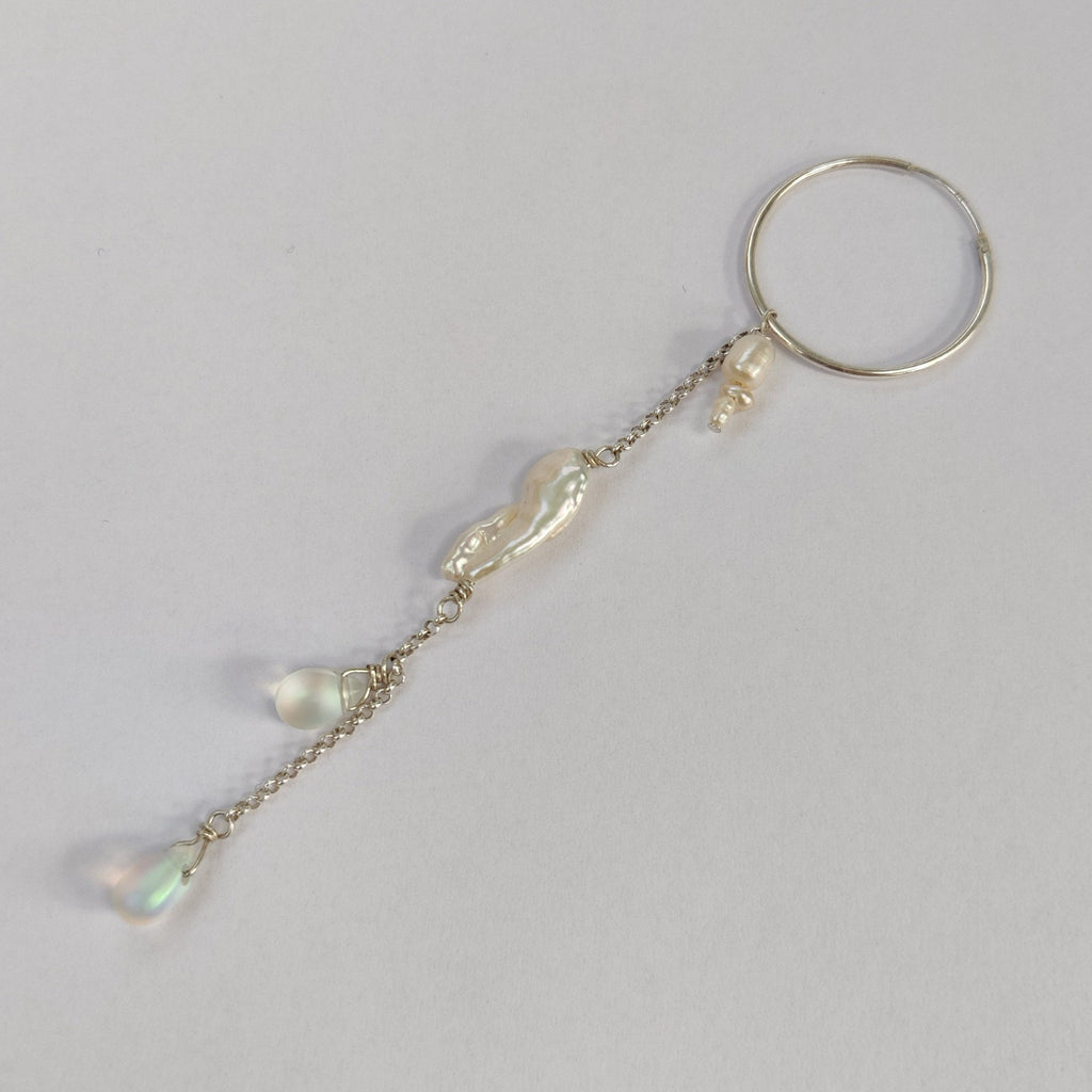 Long pearl earring, dangling earring, sterling silver, freshwater pearls and glass beads