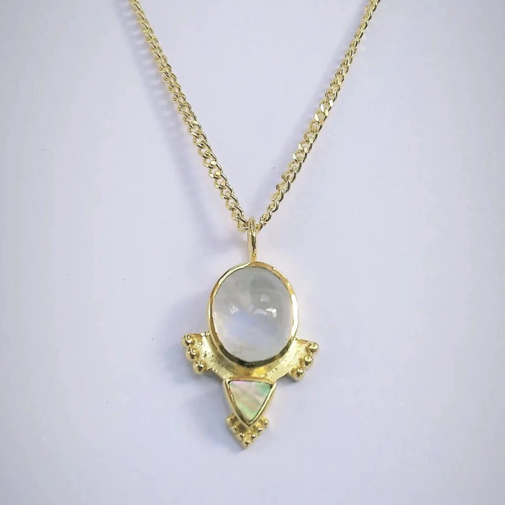 dainty moonstone necklace