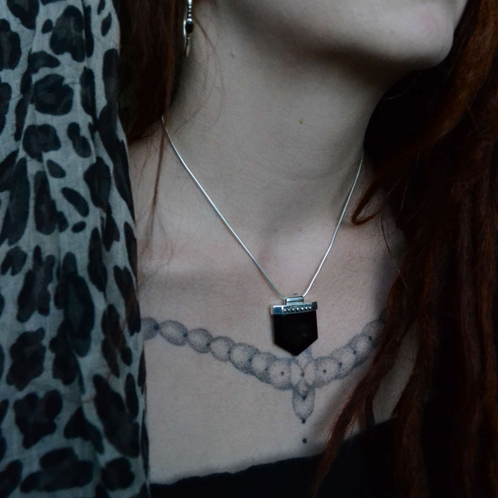 black crystal necklace silver onyx